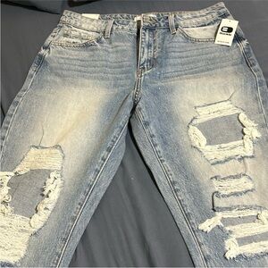 NWT KanCan jeans size 28 loose mom jeans fit